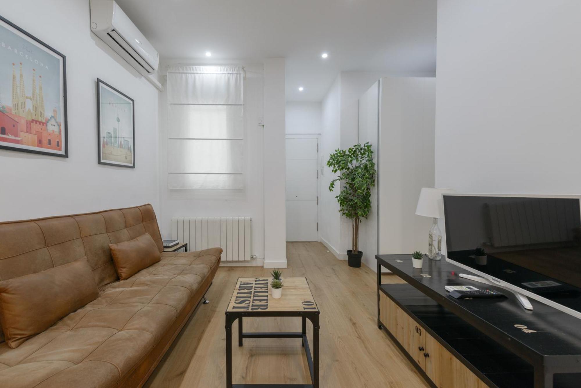 Avila Calle, Precioso Estudio En Santiago Bernabeu-Estrecho En Segundo Piso Sin Ascensor Apartment Мадрид Екстериор снимка