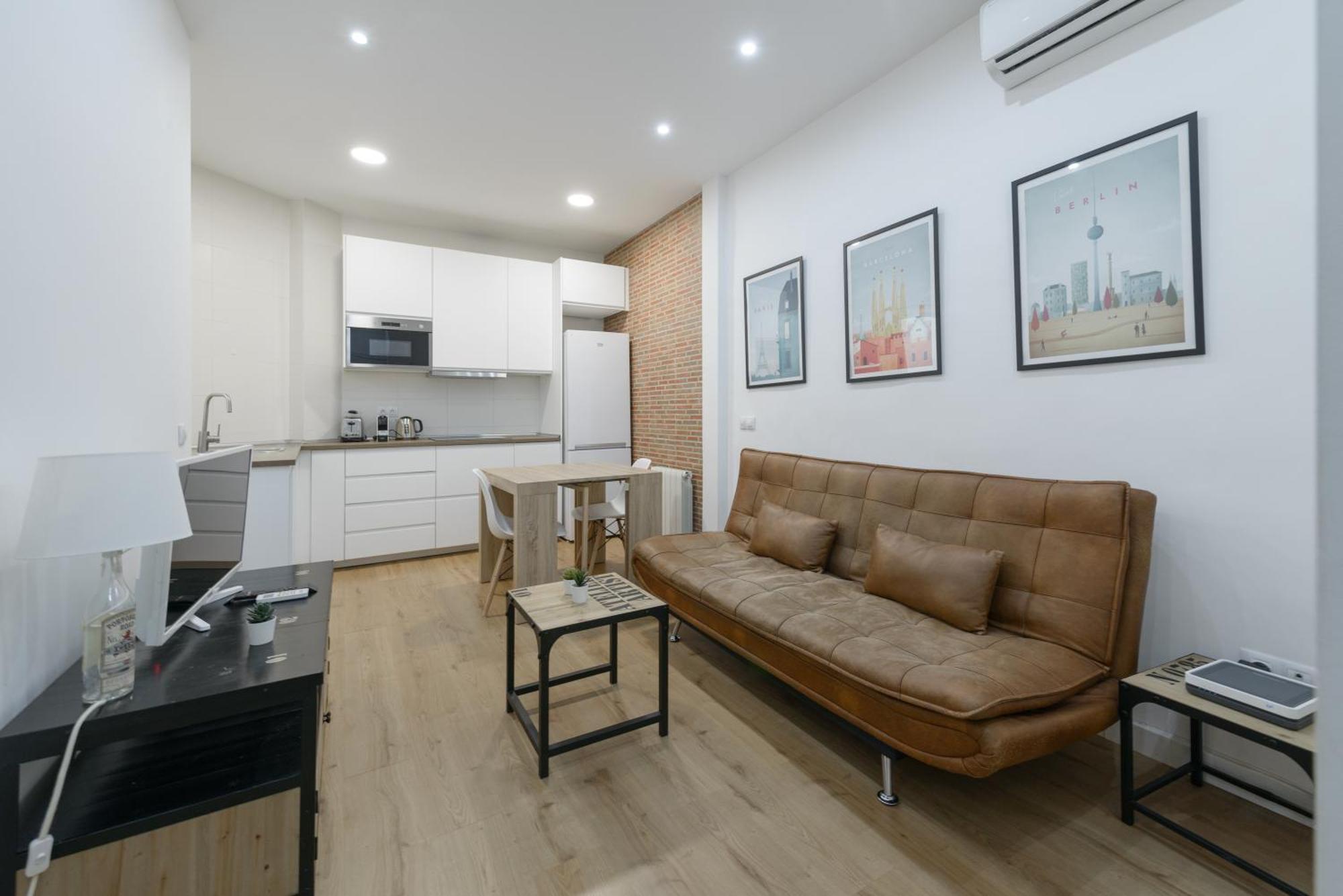 Avila Calle, Precioso Estudio En Santiago Bernabeu-Estrecho En Segundo Piso Sin Ascensor Apartment Мадрид Екстериор снимка