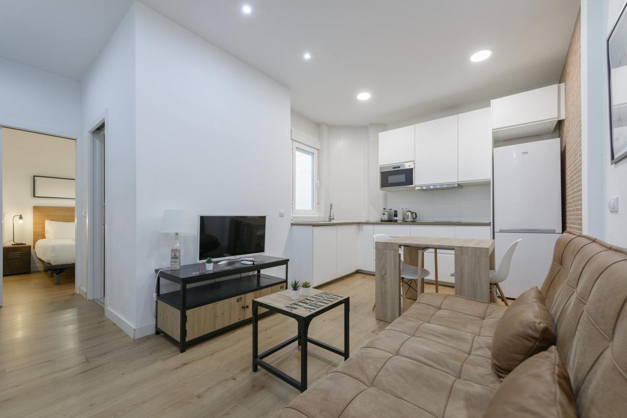 Avila Calle, Precioso Estudio En Santiago Bernabeu-Estrecho En Segundo Piso Sin Ascensor Apartment Мадрид Екстериор снимка